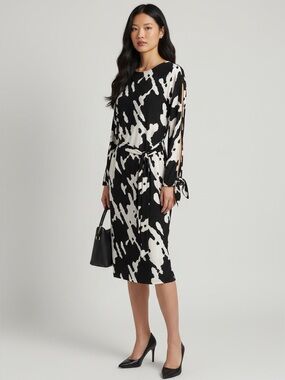 Black & Off White Sheath Dress with Matching Fabric Belt  ~ Size XS ~ NWT